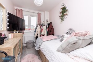 Bedroom- click for photo gallery